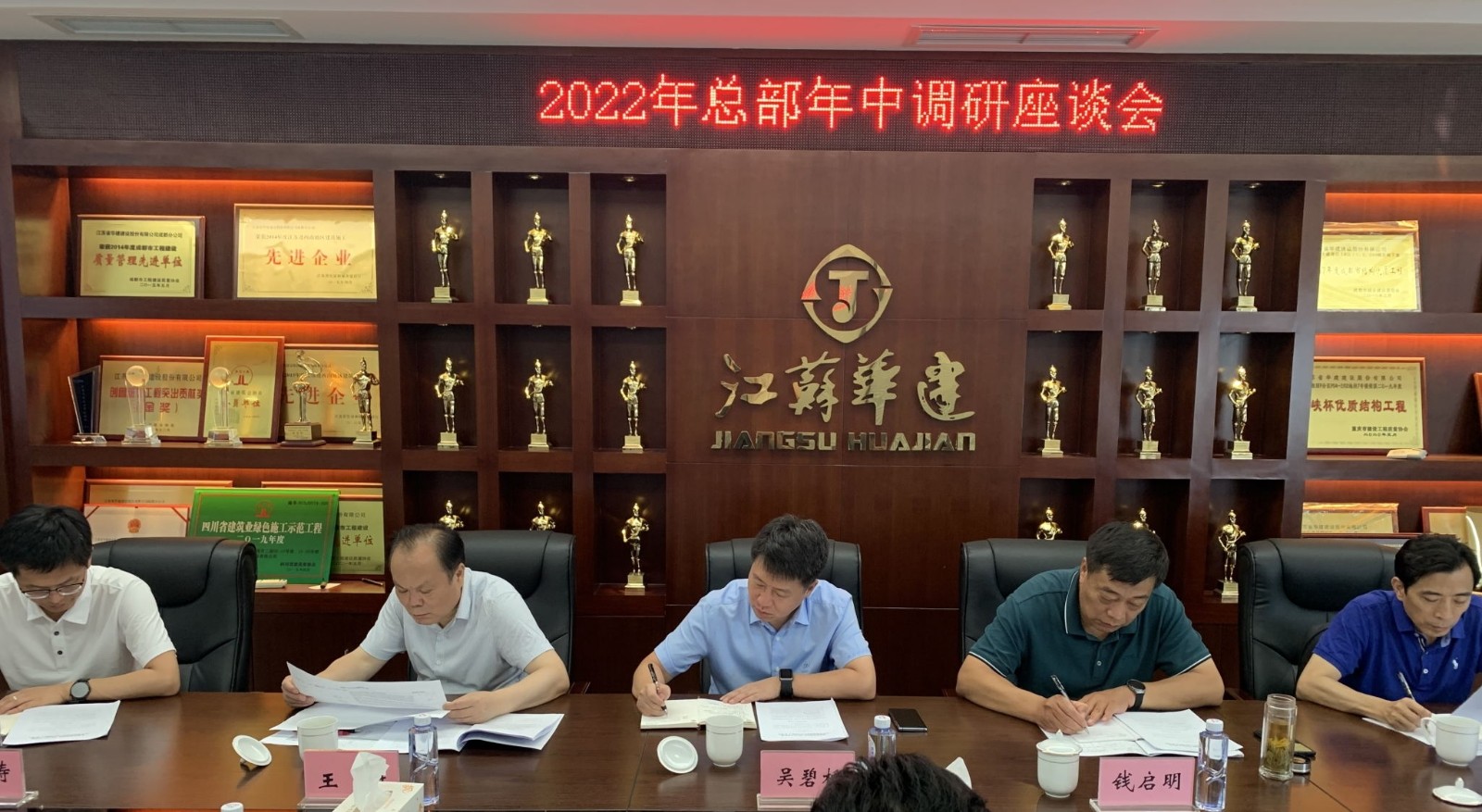 1657118647568512.jpg 1657118647568512.jpg