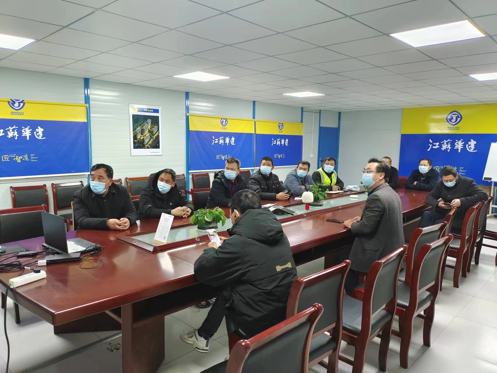 1669855439247552.jpg aef7229d425291d42d68cea8fde0e08.jpg