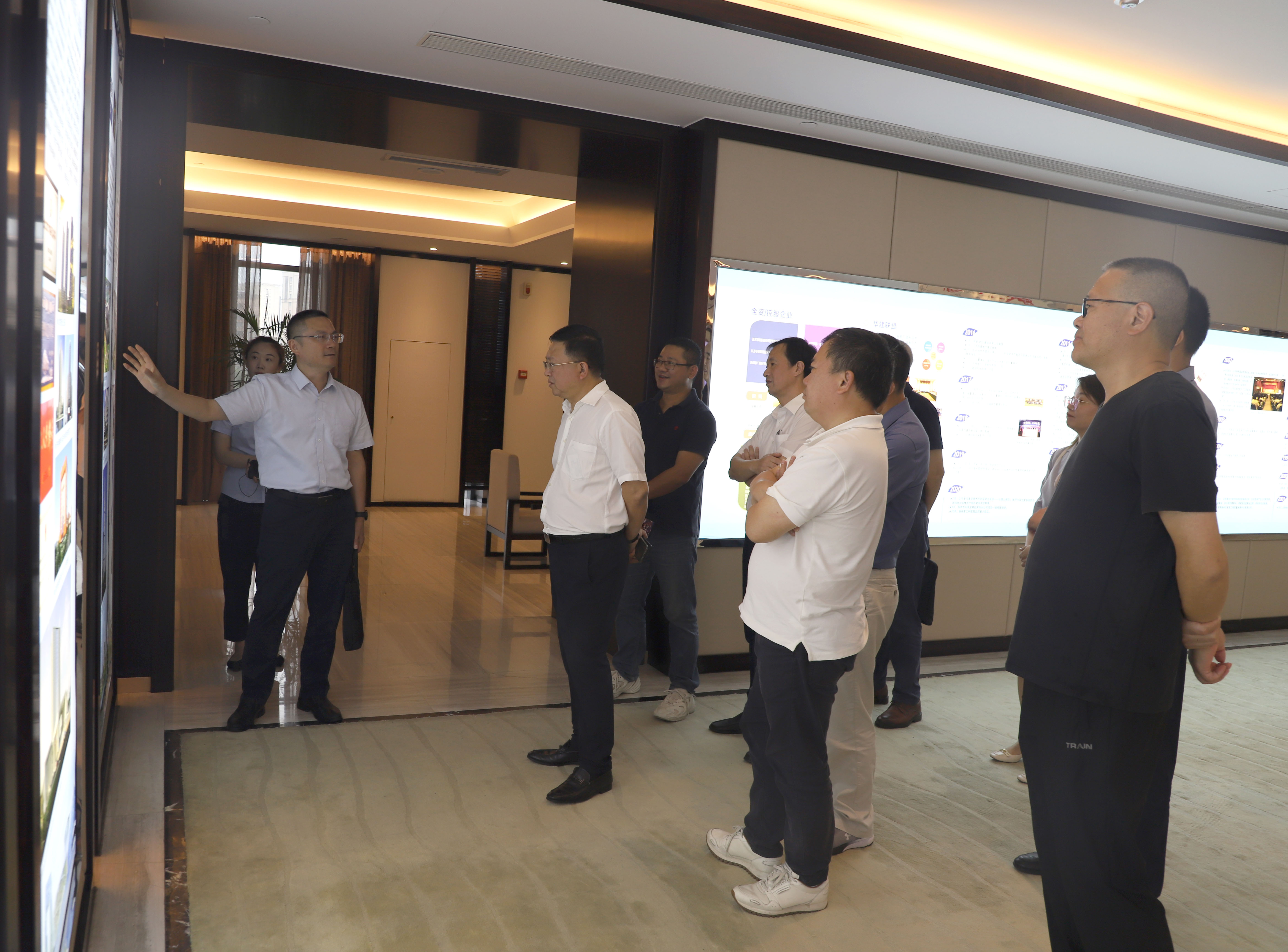 1690538349823483.jpg 6d425c65c8a5da520fc0f134dcc6797.jpg